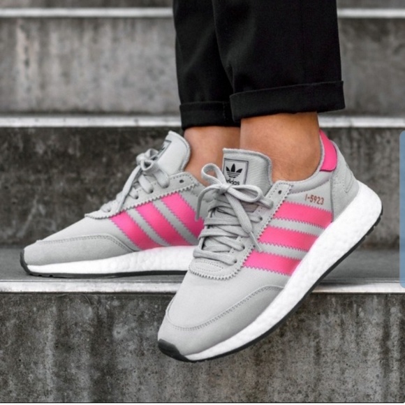 adidas chalk pink